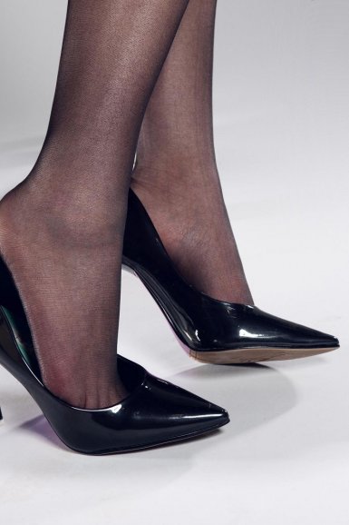 贺州市石材·碳酸钙产品推介会暨产业招商推介会在南宁召开“开云app登录入口”(图1) 开云(中国)